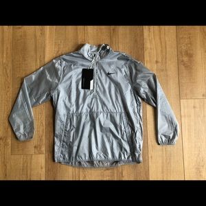Nike Golf Hyperadapt Lite Windbreaker Jacket